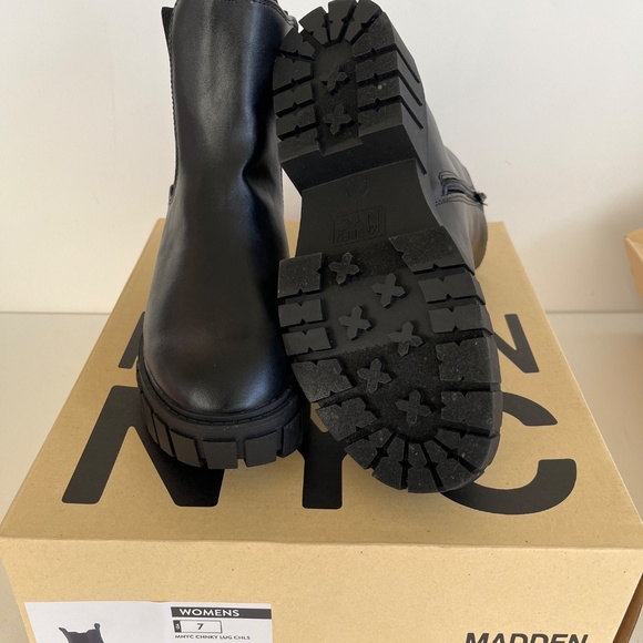 New Madden NYC Chunky Lug Boot Size 7 - Picture 5 of 5